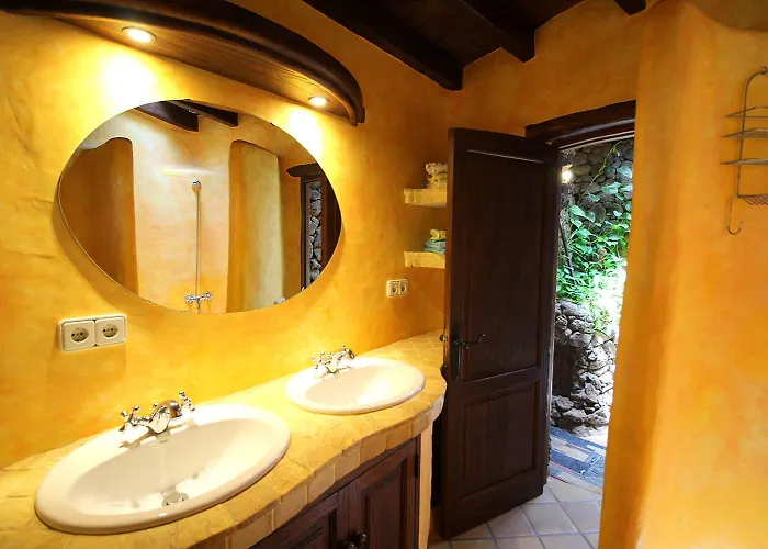 Niro - Sauna, Beheizter Pool, Billiard Tisch, Tischtennis *