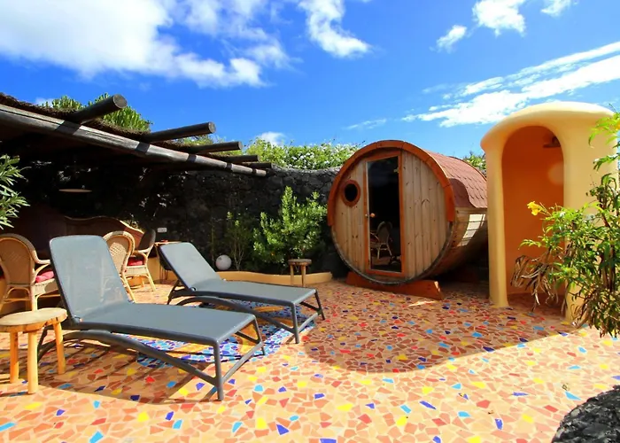 Niro - Sauna, Beheizter Pool, Billiard Tisch, Tischtennis Holiday home