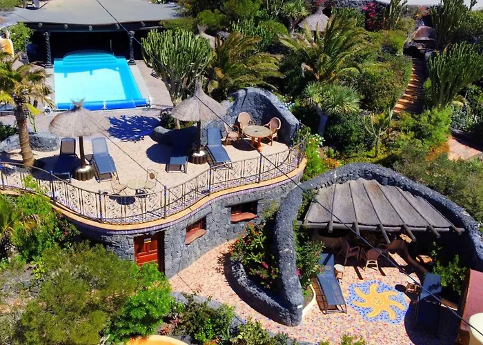 Niro - Sauna, Beheizter Pool, Billiard Tisch, Tischtennis Tias