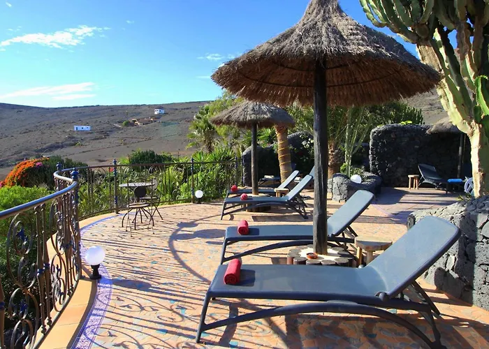 Niro - Sauna, Beheizter Pool, Billiard Tisch, Tischtennis Holiday home