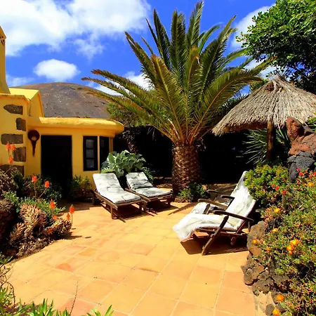 Niro - Sauna, Beheizter Pool, Billiard Tisch, Tischtennis * ティアス