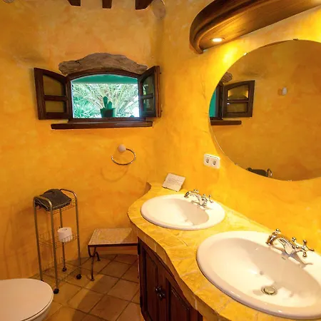 別荘 Niro - Sauna, Beheizter Pool, Billiard Tisch, Tischtennis ティアス