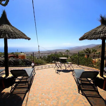 Niro - Sauna, Beheizter Pool, Billiard Tisch, Tischtennis ティアス